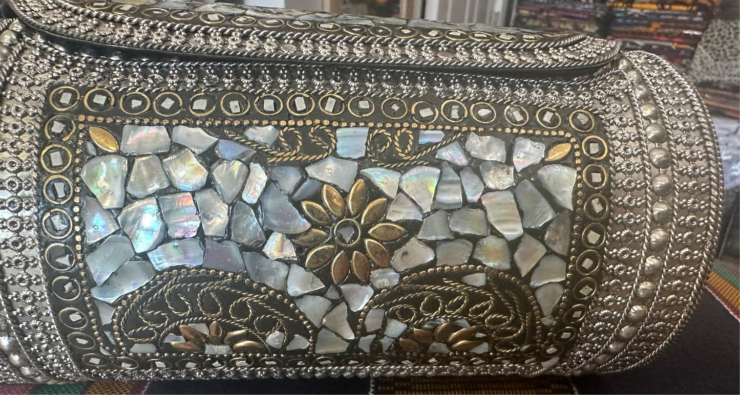 Eko Mosaic cylindrical bag collection