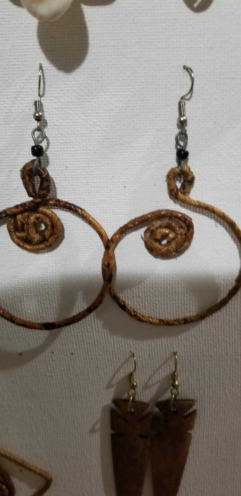 MIXED METAL SUMMER ASSORTED EARRINGS.3 pairs Lot