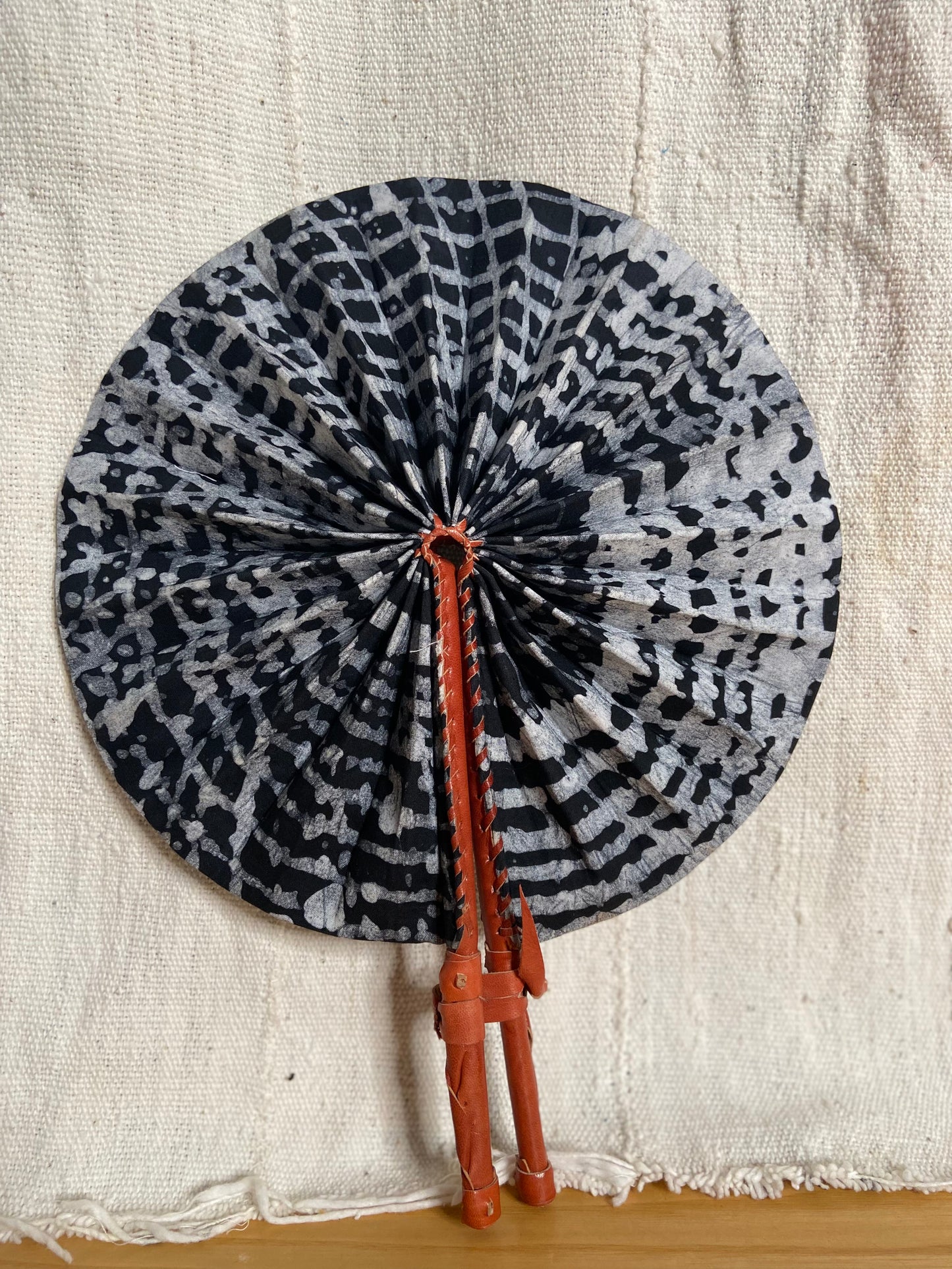 Foldable hand held fan Print G