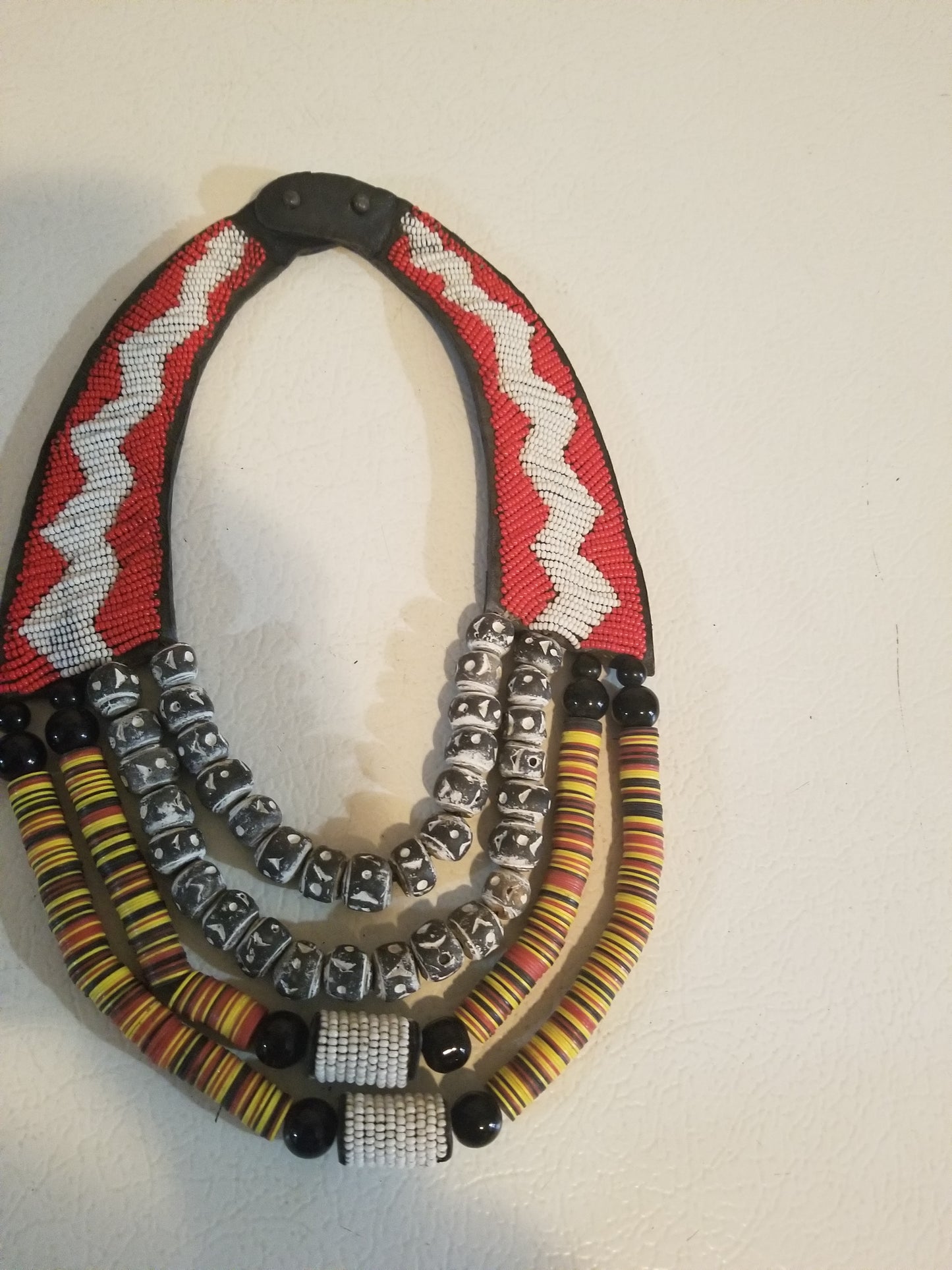 Akatasia beaded necklace SS720