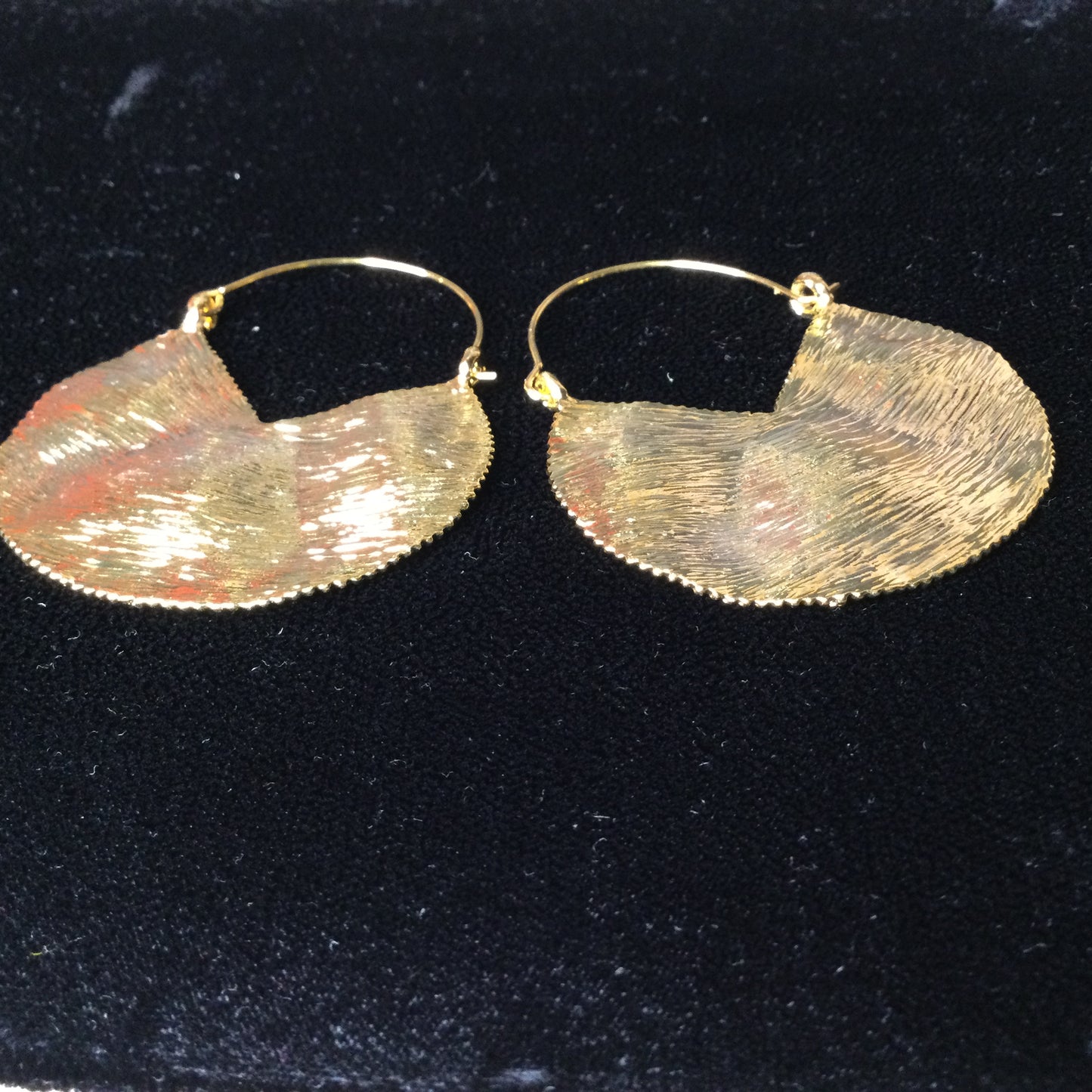 Pouchy Gold plated Earrings