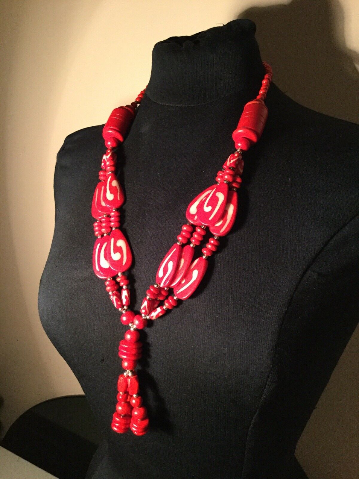 MULTI STRAND RESIN NECKLACE-Select Red Or Blue