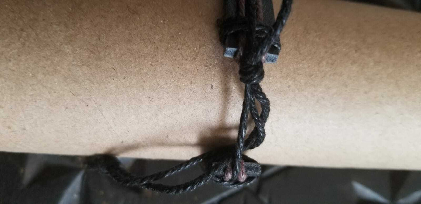 Hemp Leaf Leather Bracelet