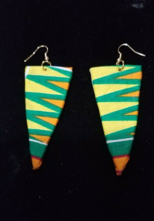 Arrow Head Design Kente Print Earrings $6