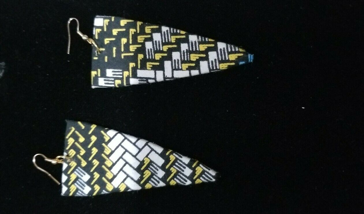 Arrow Head Design African Print Earrings $6