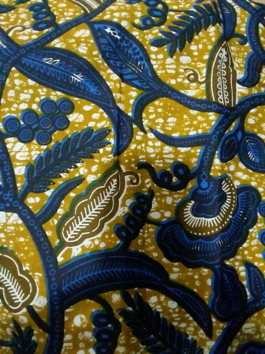 Blue/navyPrint 100% Cotton Fabric ~3yds