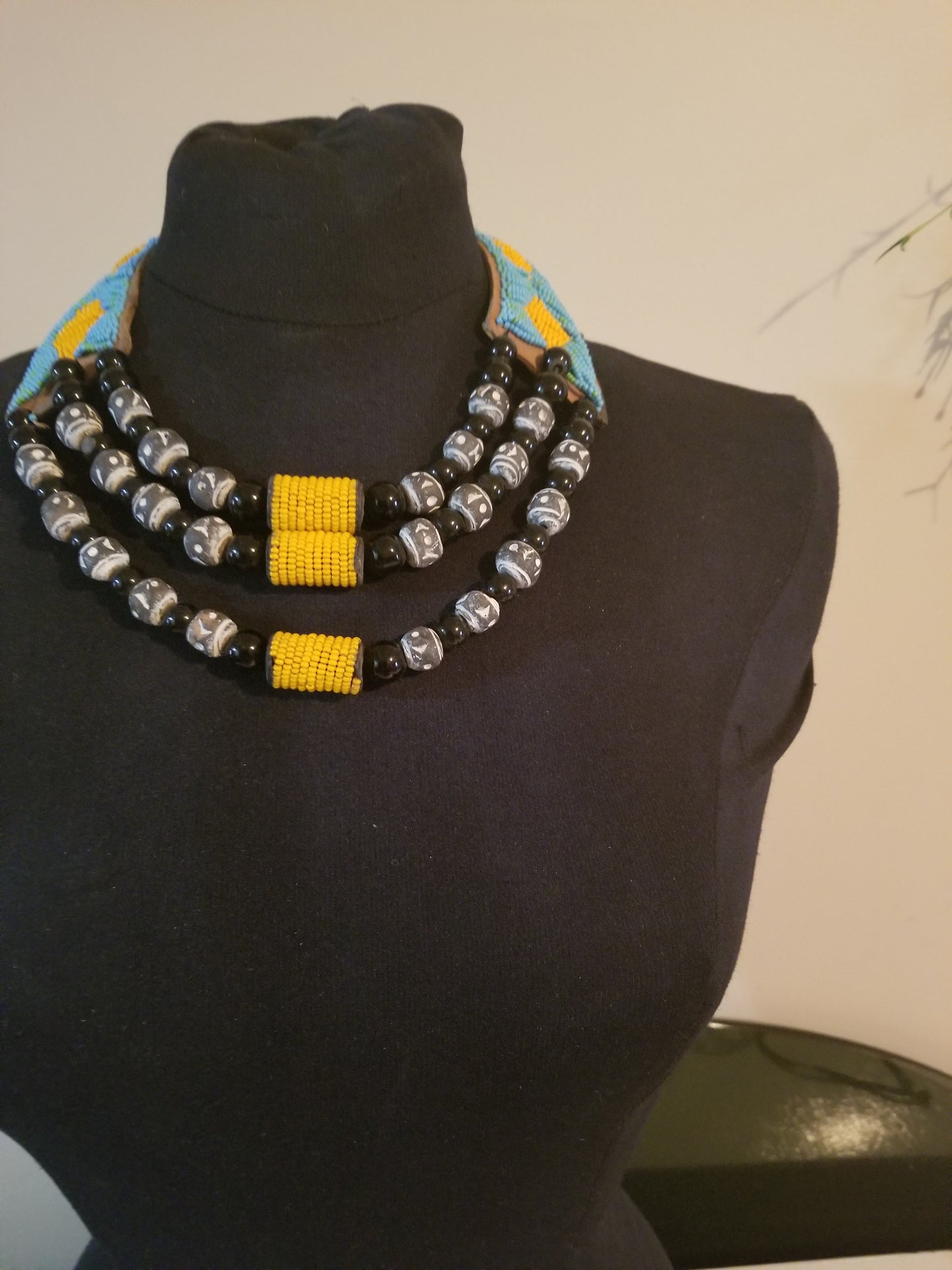 Akatasia beaded necklace SS620