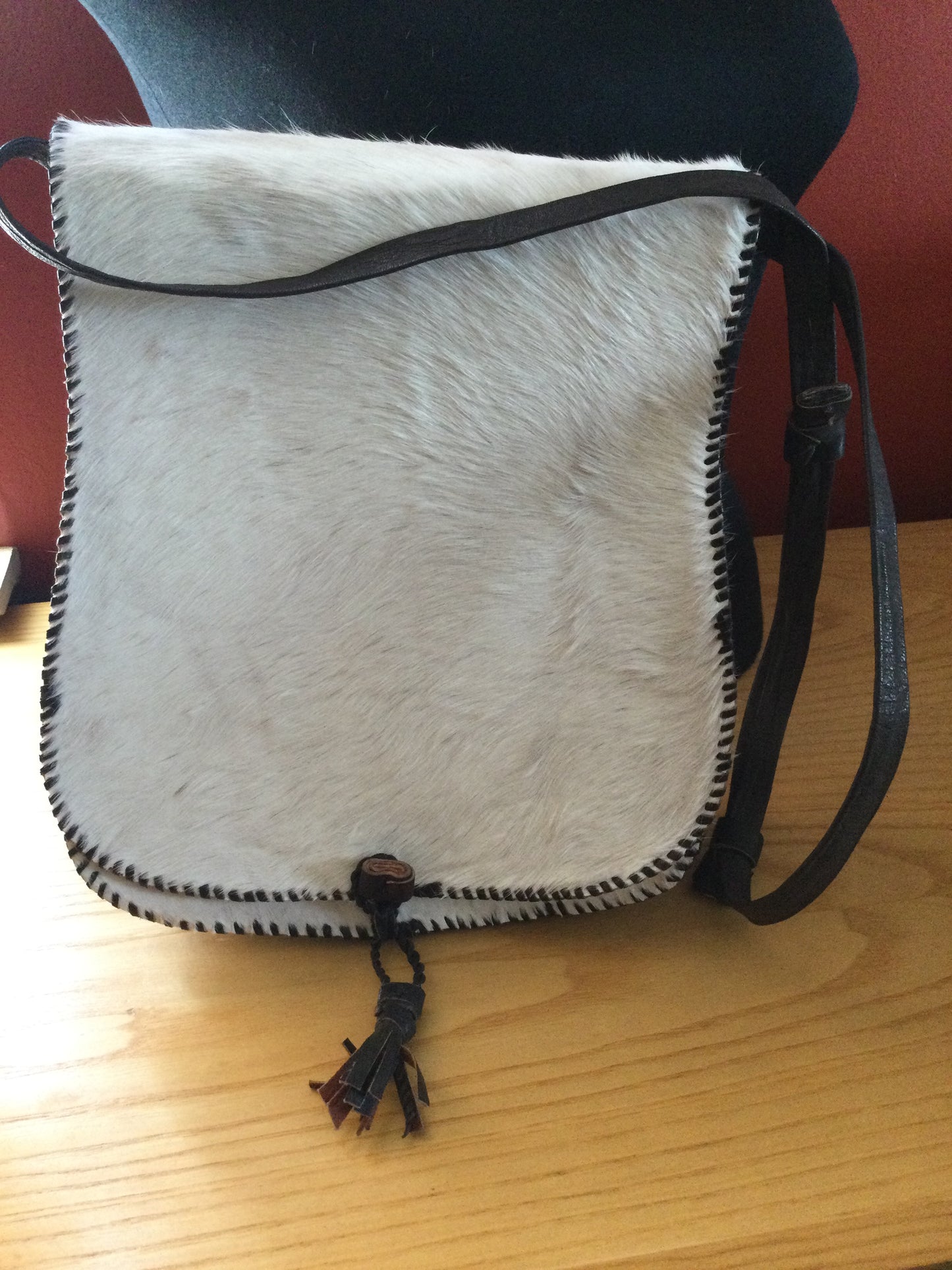 Aiko.Cowhide leather cross body bag Style #7