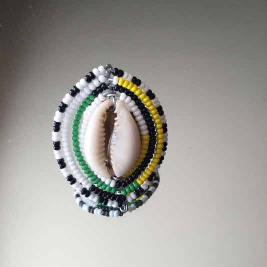 COWRIE BEADED RINGS